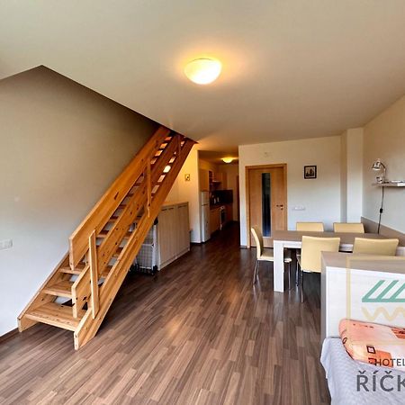 Apartmany Pod Zakletym - Hotel Ricky Екстериор снимка