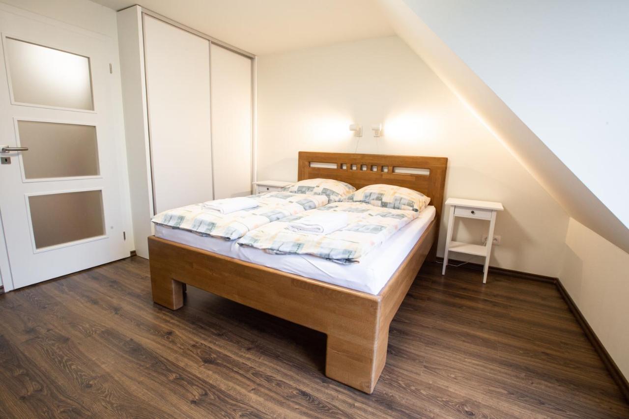 Apartmany Pod Zakletym - Hotel Ricky Екстериор снимка