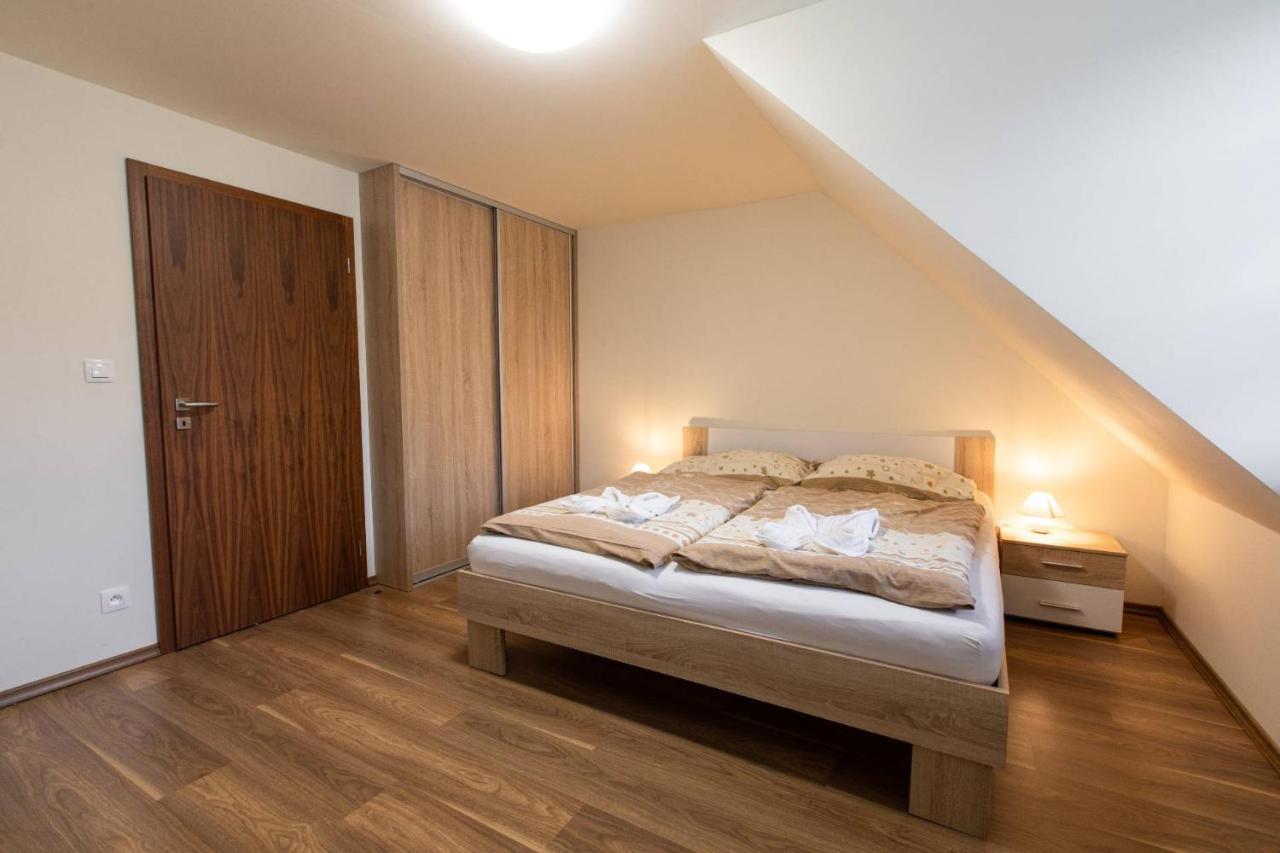 Apartmany Pod Zakletym - Hotel Ricky Екстериор снимка